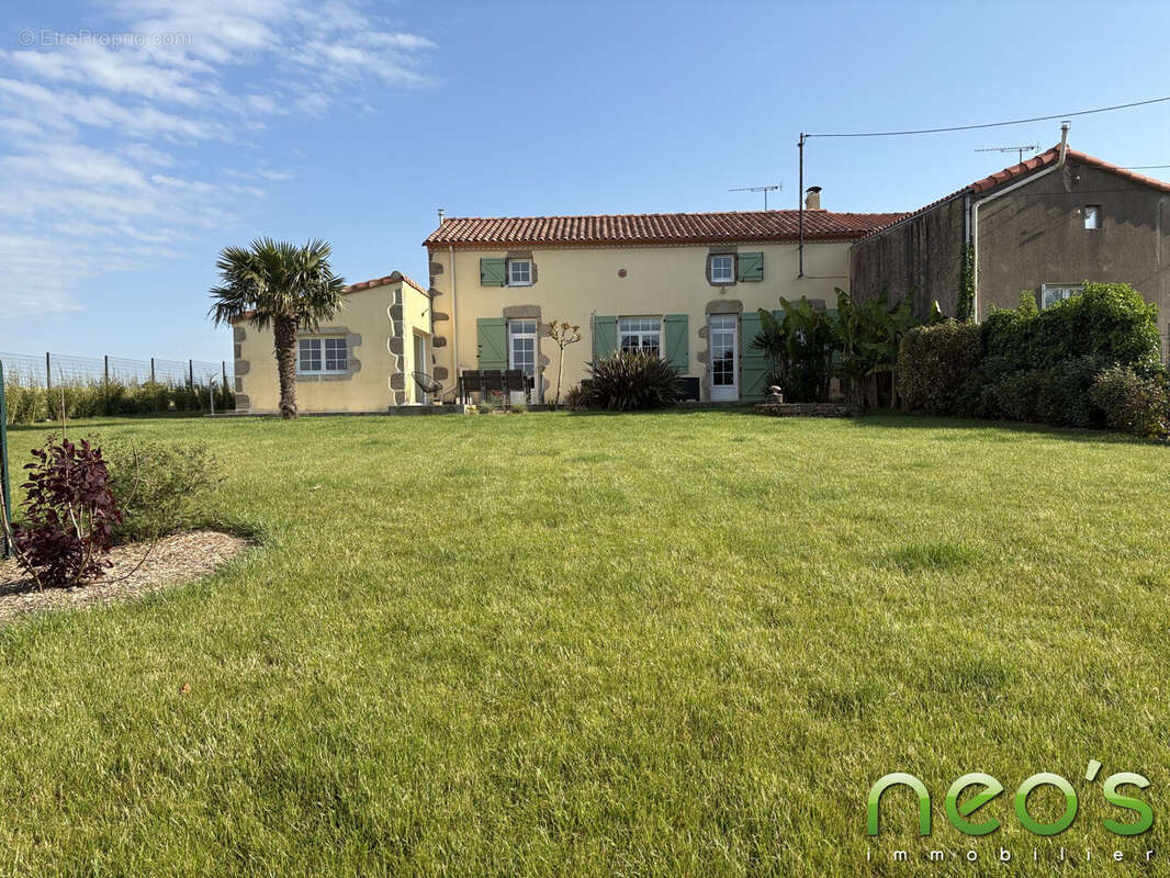 Maison à LA RENAUDIERE