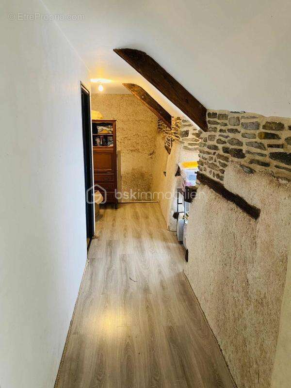 Maison à LOYAT