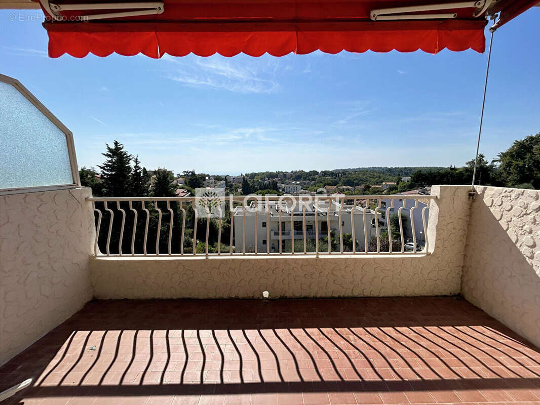 Appartement à VENCE