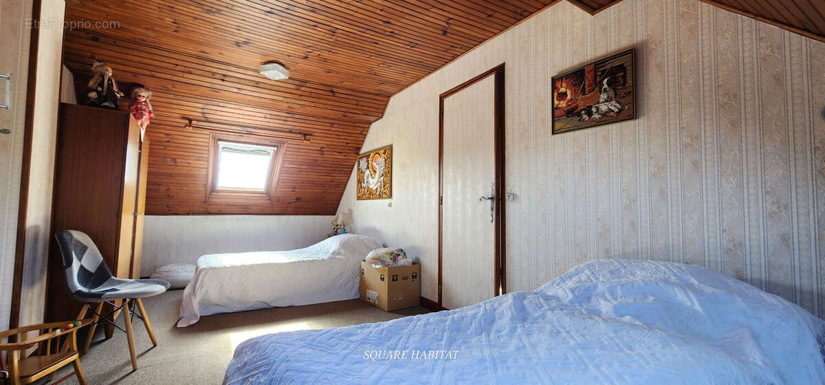 Maison à SEMUR-EN-VALLON