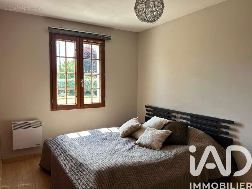 Maison 107 m² à Beaugency  - photo 8
