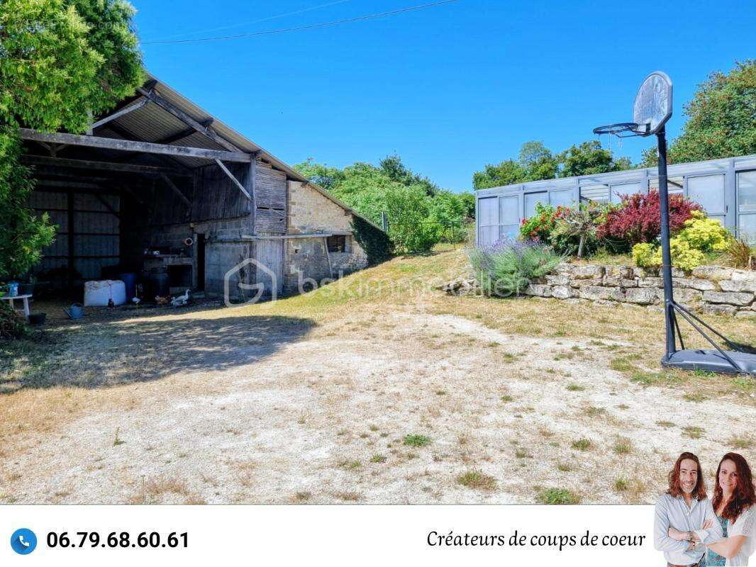 Maison en pierre rénovée avec piscine - photo 19