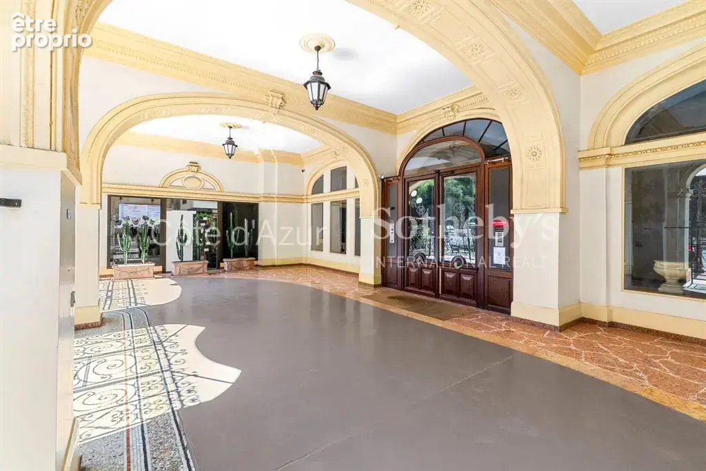 Nice Coulée Verte, Grand Hôtel : appartement 4 pièces rénové avec terrasse - photo 3