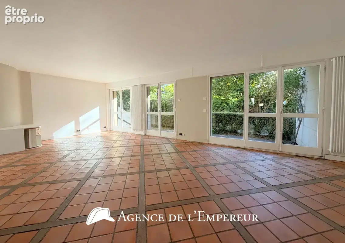 Rez-de-jardin 120 m2 Rueil Richelieu/Châtaigneraie - photo 3