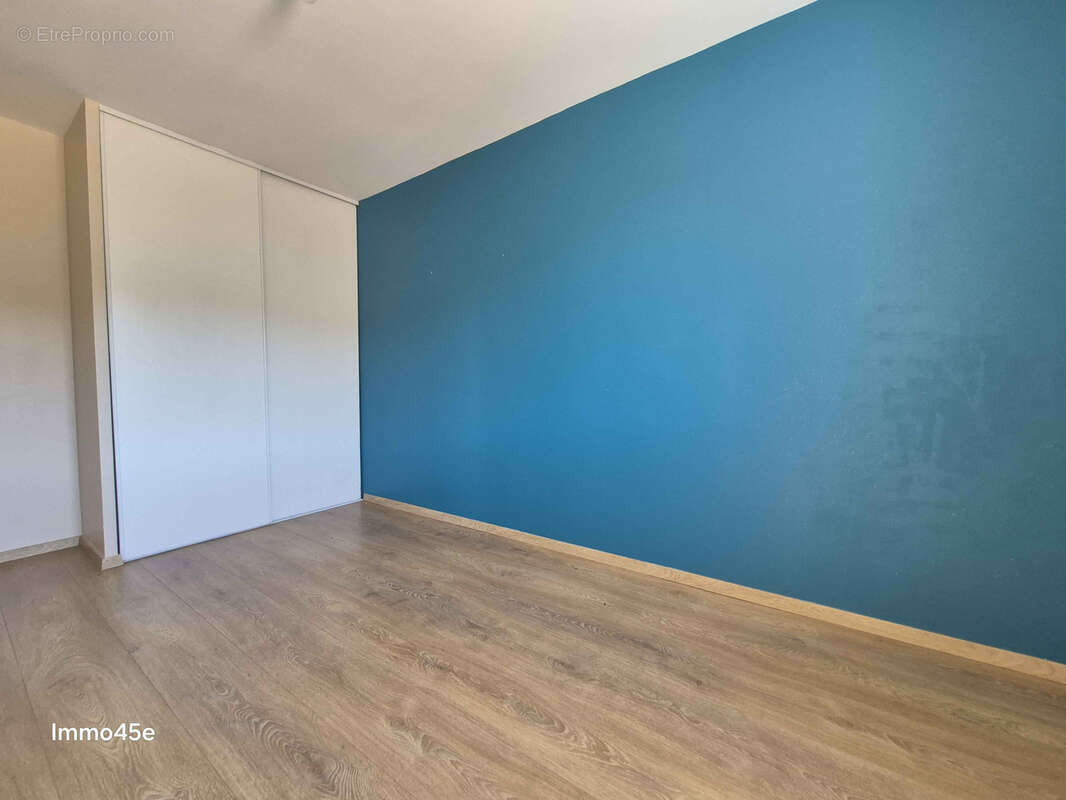A Vendre T3 rénové + garage Tournon SUD - photo 6