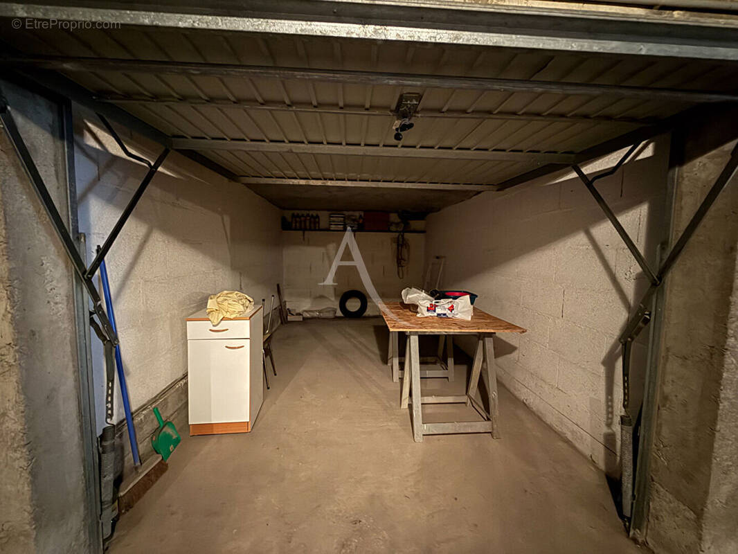 Parking à SAINT-GILLES-CROIX-DE-VIE