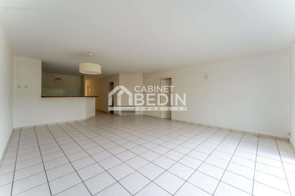 Maison à BLANQUEFORT