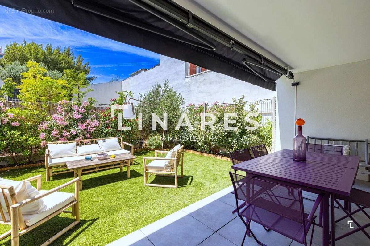 Appartement à MARSEILLE-6E