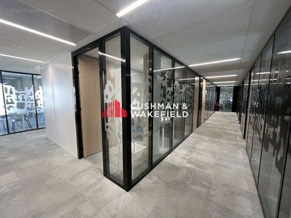 Commerce à RAMONVILLE-SAINT-AGNE