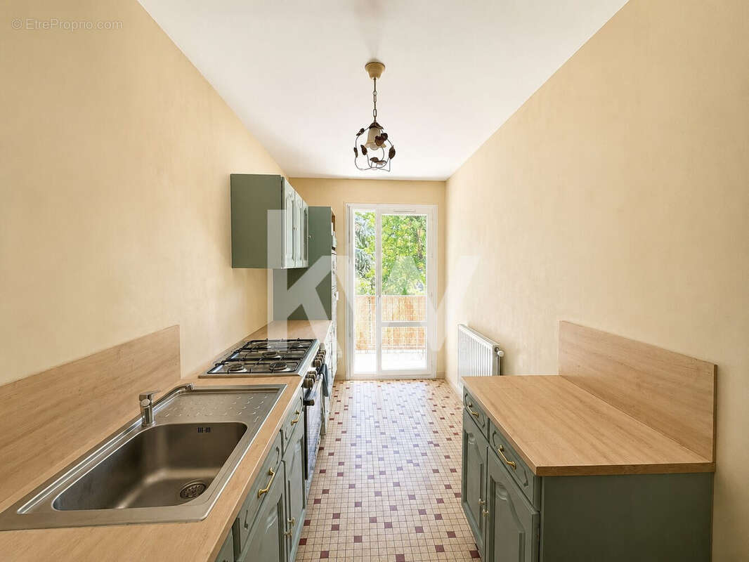 Appartement 70 m² à Saint-Jean-De-Braye  - photo 4