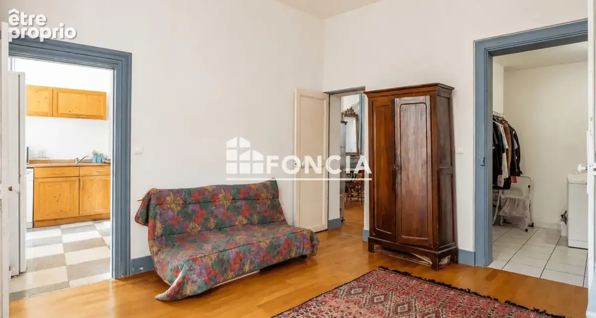 Montpellier Écusson — Bel appartement T4 de 90 m² au cœur du patrimoine historique - photo 5