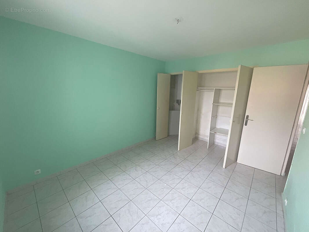 Appartement La Seyne Sur Mer 3 pièce(s) 64 m2 - photo 11