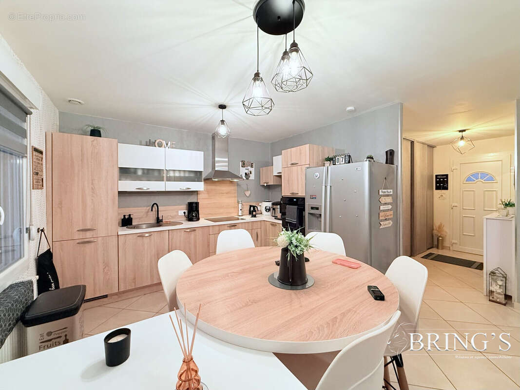 Maison à LANDRECOURT-LEMPIRE