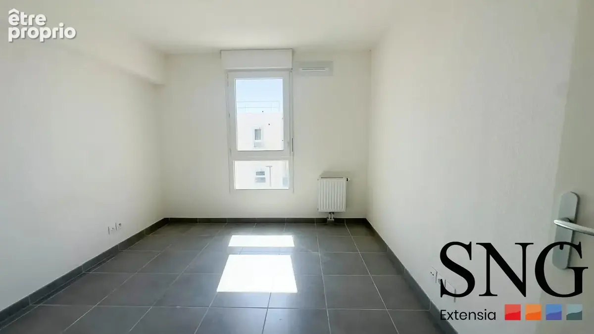 Appartement 57 m² à Nimes  - photo 7