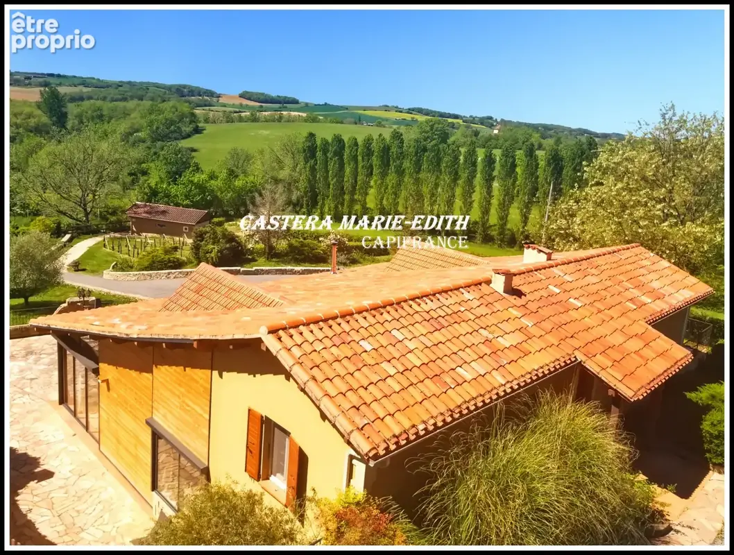 Domaine - hameau - manoir avec tours + 2 maisons + lac +33 pièces - mirande à 7 minutes  (32) opportunité unique - photo 46