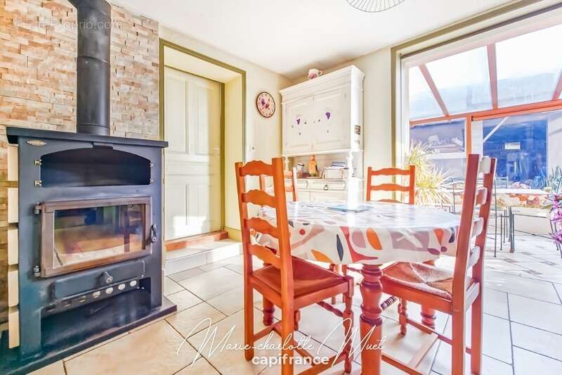 Maison à SAINT-BENIGNE