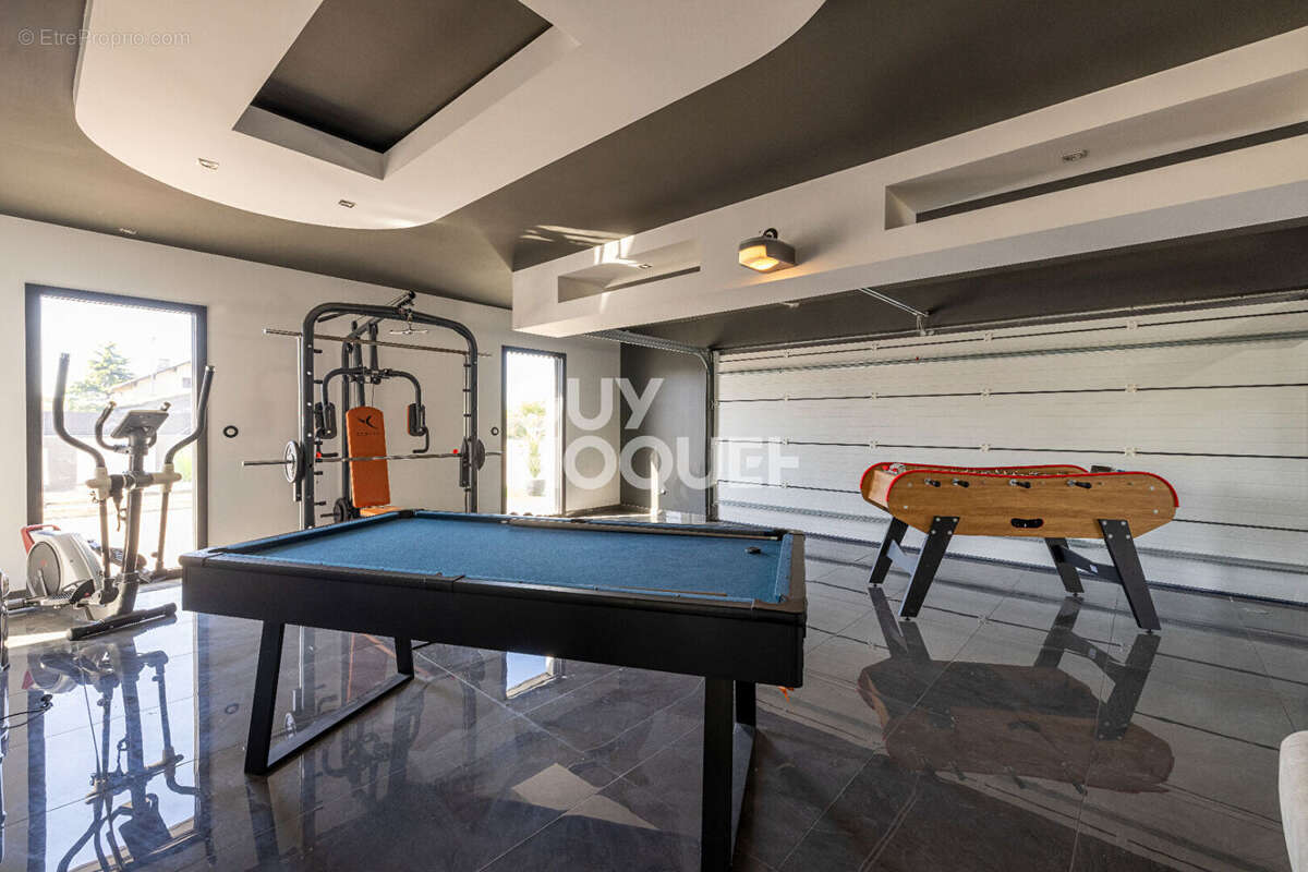 Villa de 210m² à Cellule - photo 16
