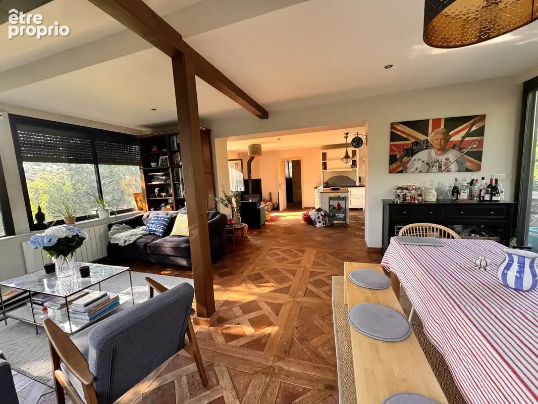 Maison 143 m² à Douvaine  - photo 3