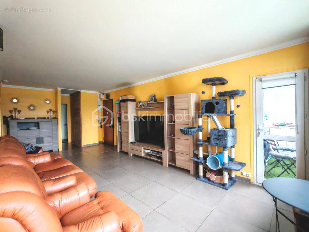 Appartement à LAGNY-SUR-MARNE