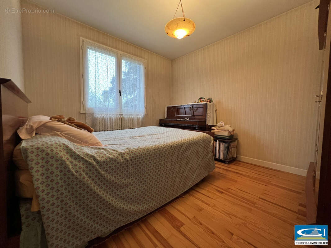 Maison à TOURNON-SUR-RHONE