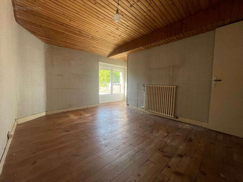 Maison à SAINT-JEAN-DE-BOISEAU