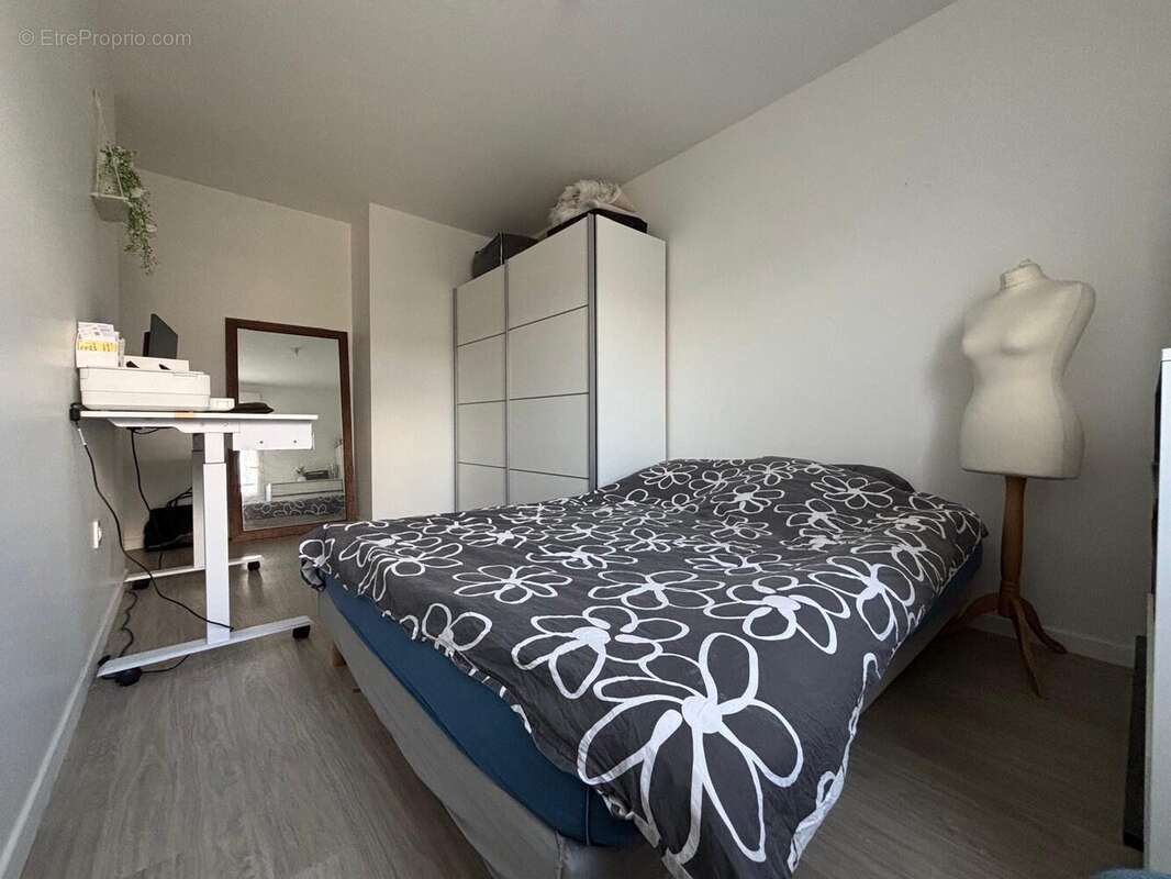 Appartement à CORBEIL-ESSONNES