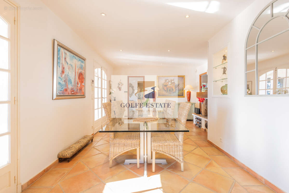 Maison à LA CROIX-VALMER