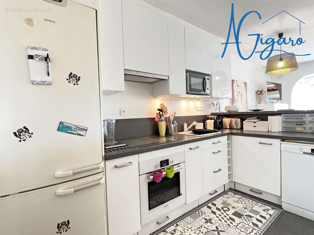 Appartement à LA CROIX-VALMER