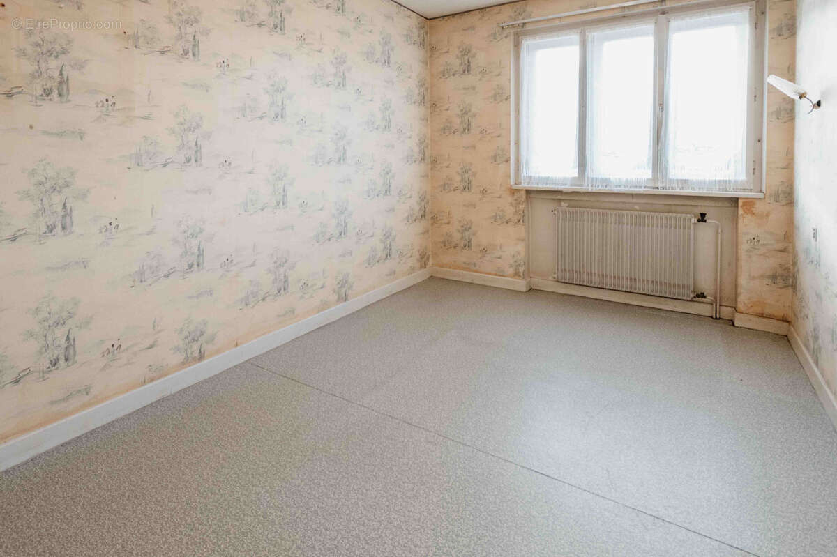 Maison à LA LONGEVILLE