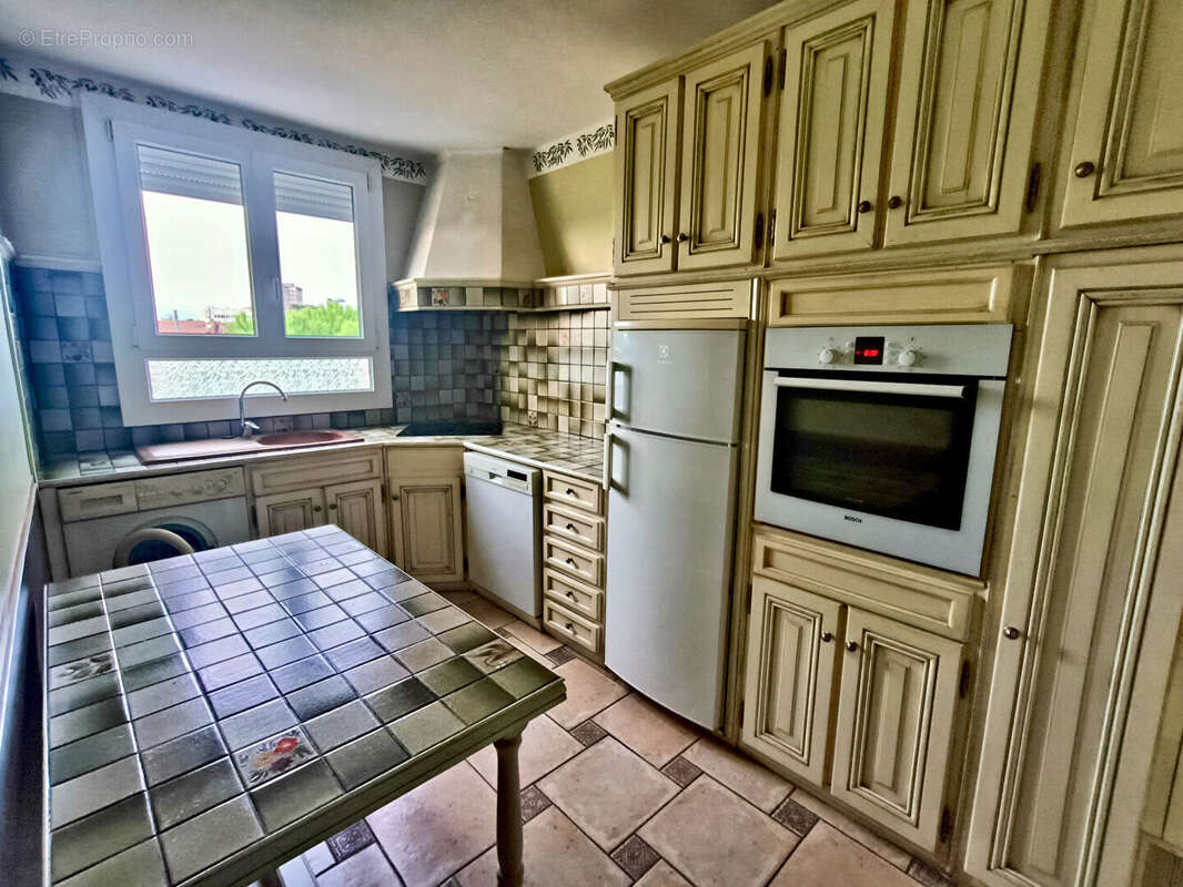 Appartement à MARSEILLE-11E