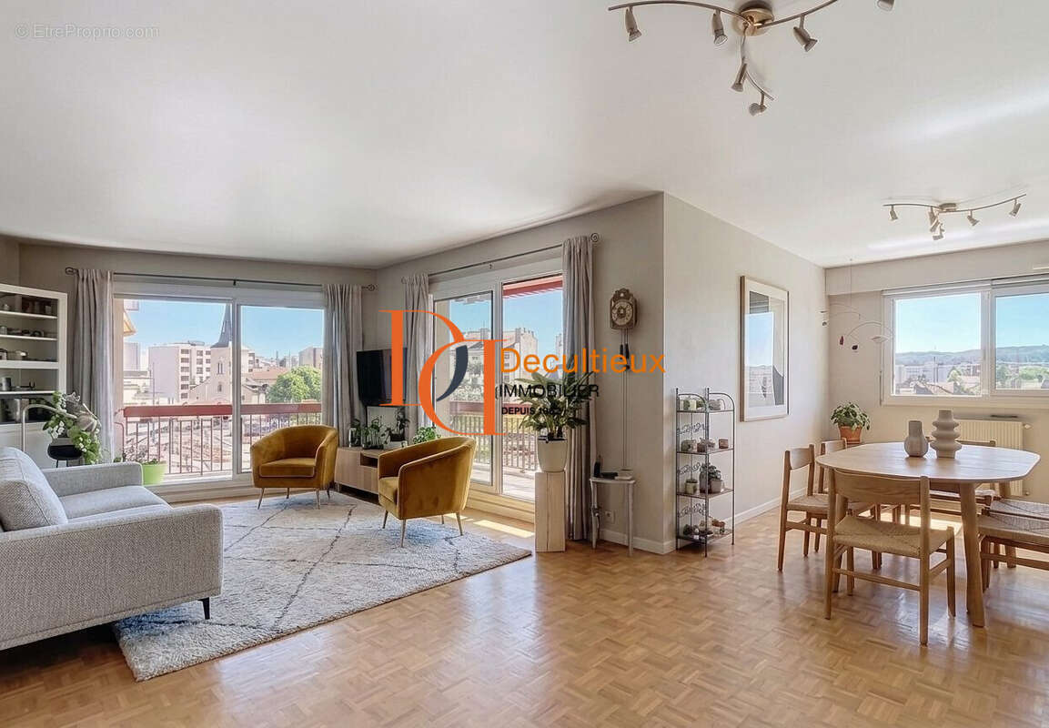 Appartement à VILLEURBANNE