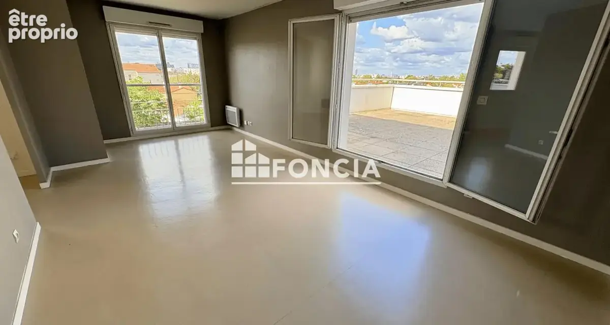 Rezé La Houssais Appartement T2 de 47m2 avec terrasse de 30m2 + parking en sous-sol - photo 3