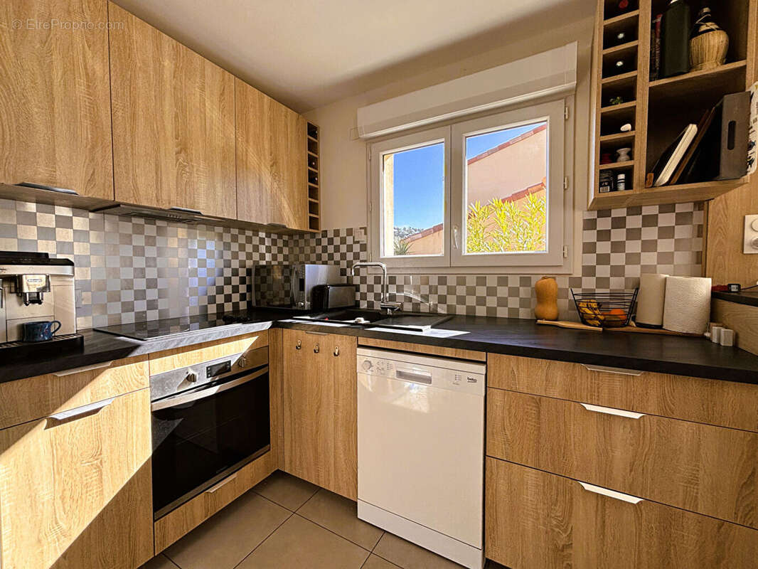 Maison à ENSUES-LA-REDONNE