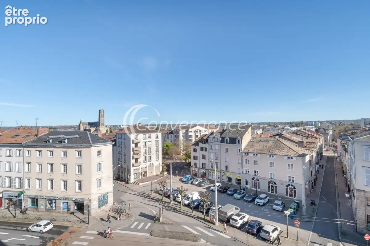 Appartement en hyper centre - Vue sur la Cathédrale - photo 5