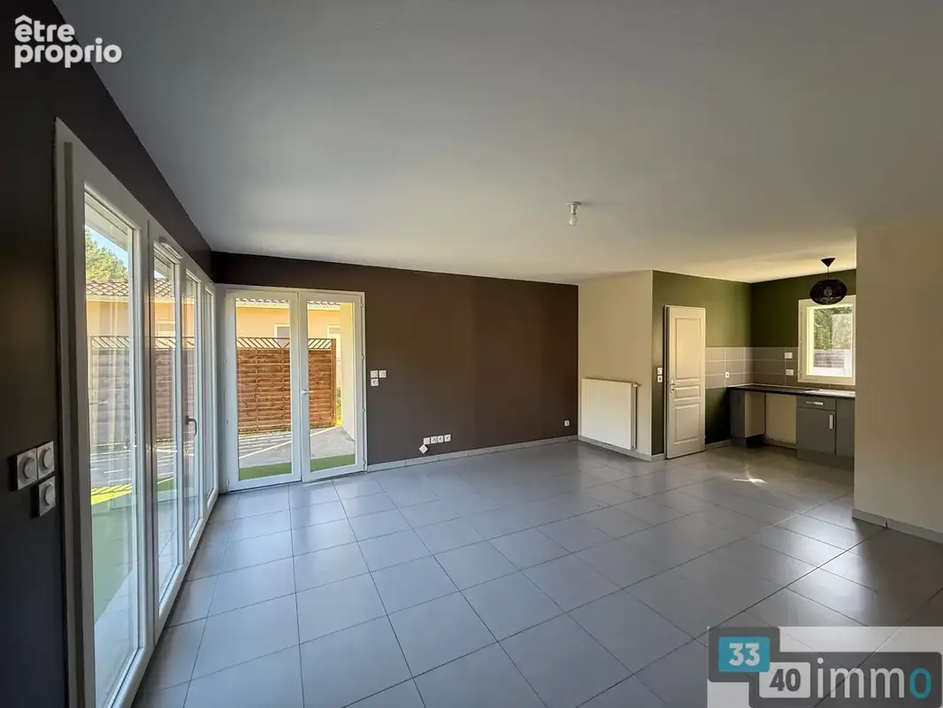 Maison 3 chambres 82 m2 a salles - photo 6