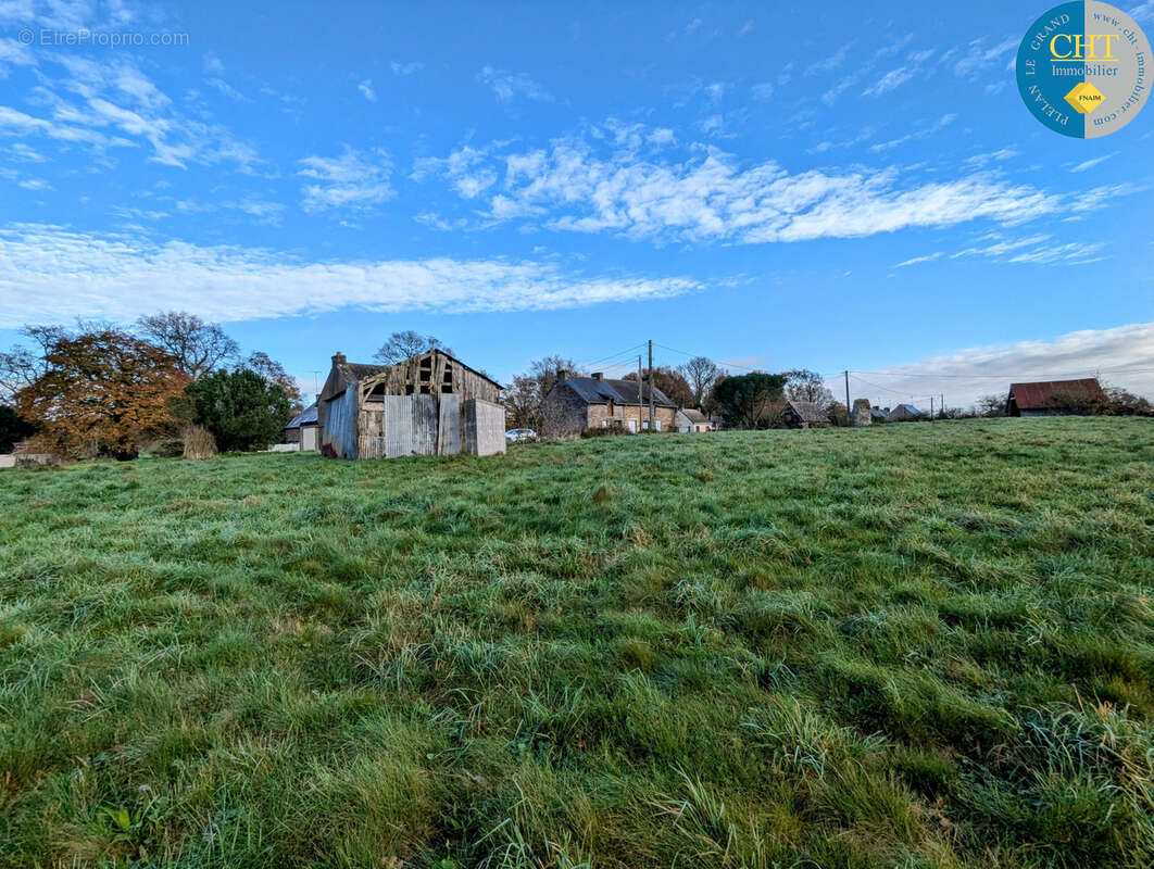 Terrain à bâtir hors lotissement à MONTENEUF - photo 4