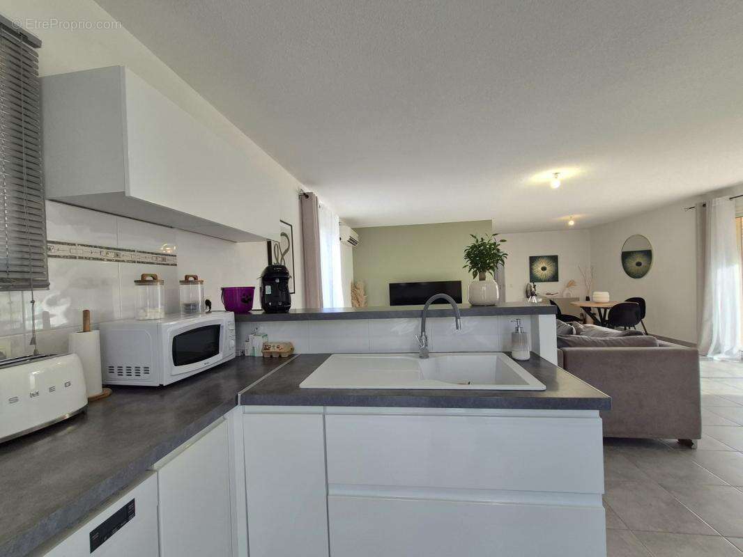 Maison à SAINT-HIPPOLYTE