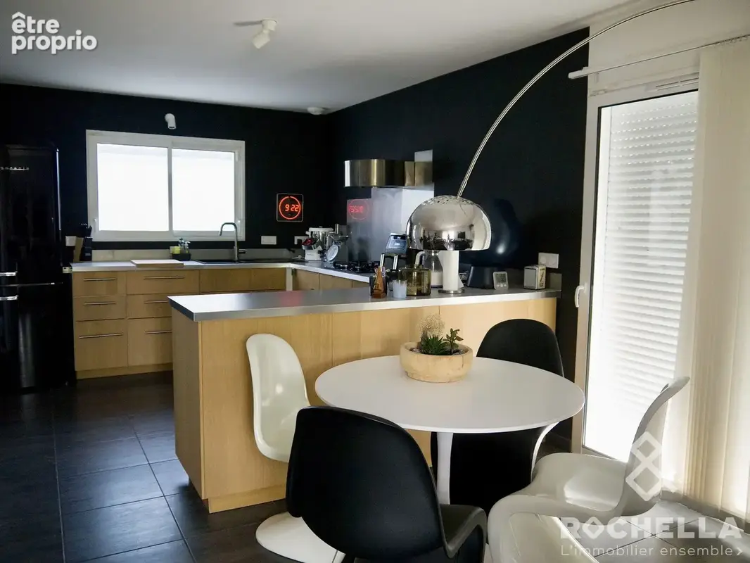 Maison 84 m² à Muron  - photo 3