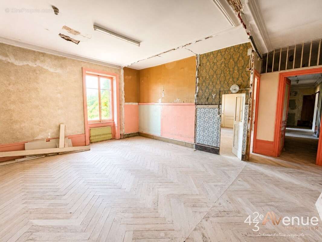 Appartement 139 m² à Cuzieu  - photo 2