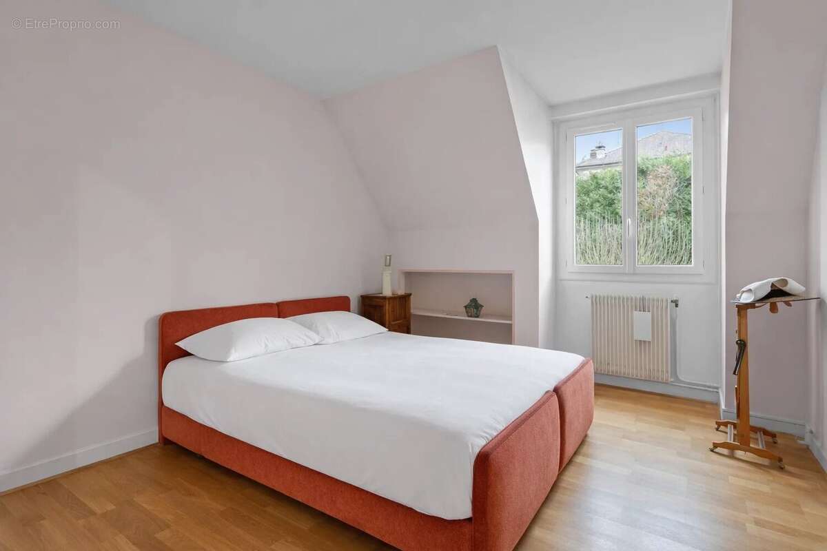 Maison à VAUCRESSON