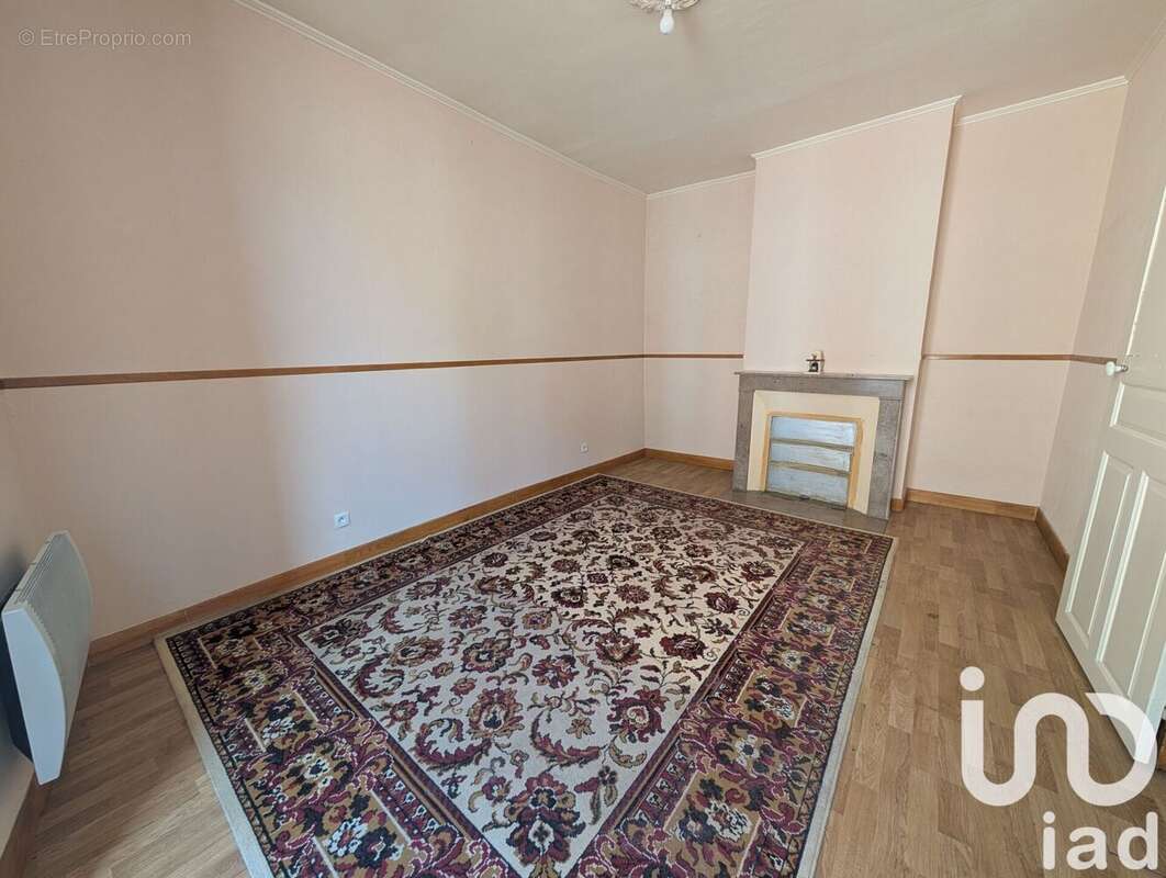 Photo 2 - Maison à ARTHONNAY