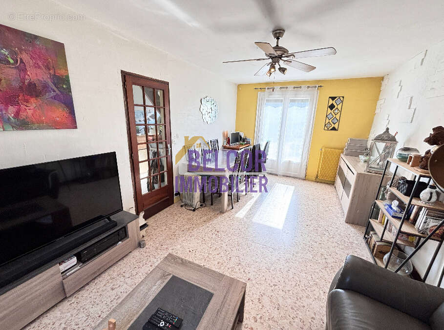 Maison 76 m² à Puiseaux  - photo 5