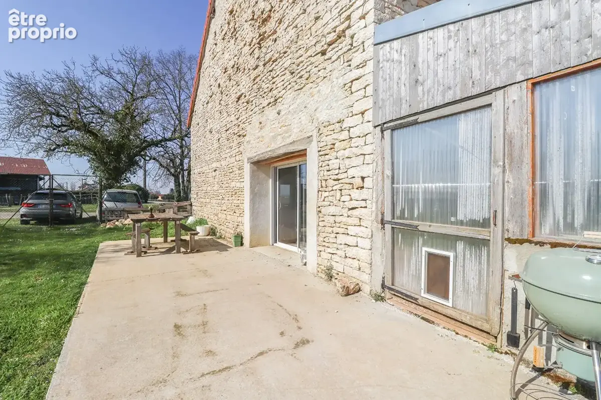 Maison 108 m² à Montigny-Mornay-Villeneuve-Sur-Vingeanne  - photo 2
