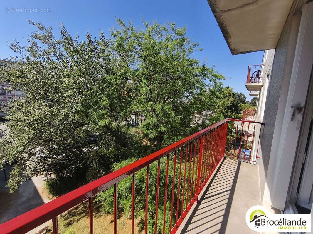 Appartement Rennes  3 pièce(s) 75.80 m2 - photo 2