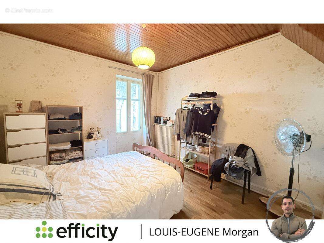 Maison à JAUNAY-CLAN