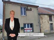 ENTR2E PRINCIPALE SUR RUE - Maison à AILLIANVILLE