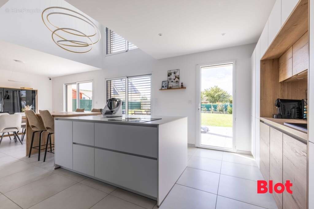 Maison à LOUVIGNE-DE-BAIS