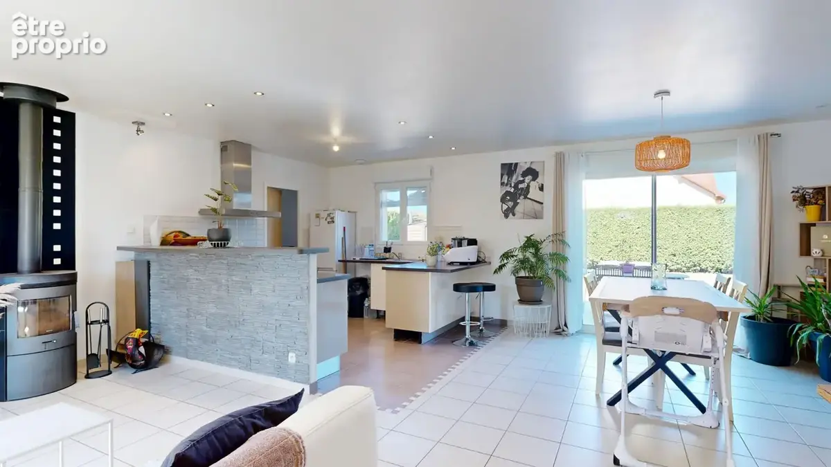 Maison de plain pied à Villeneuve sur Allier - photo 10