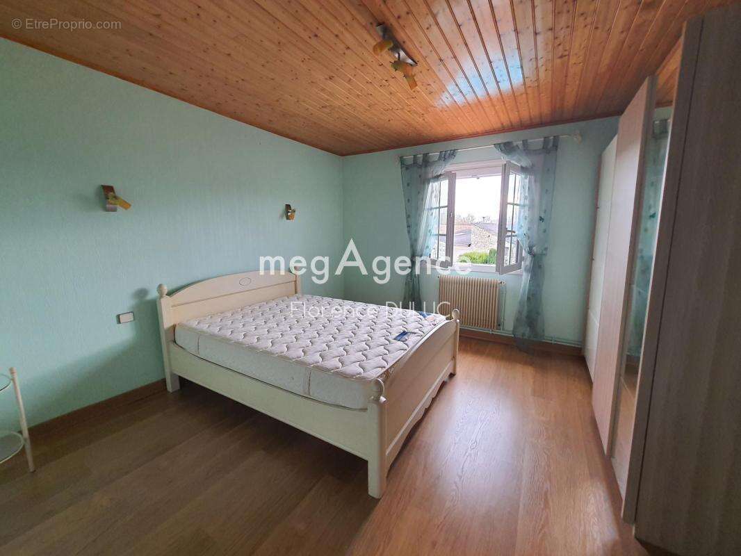 Charentaise de charme avec veranda, piscine, garage - photo 10