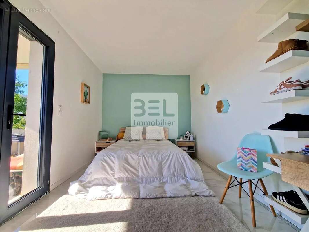 Maison à ROCHEFORT-DU-GARD